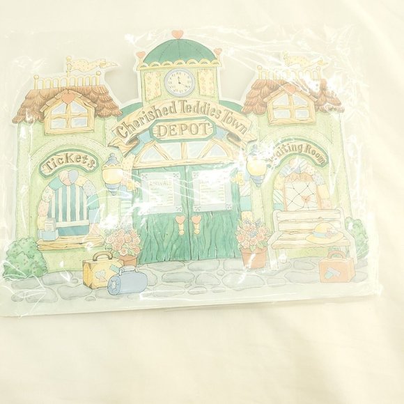 Enesco Cherished Teddies Club Town Depot Lloyd Figurine Membership Kit - Picture 2 of 12